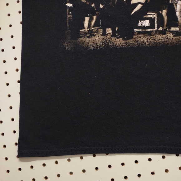 Lynyrd Skynyrd Concert Tee, Farewell Tour, 2019 - Picture 6 of 8
